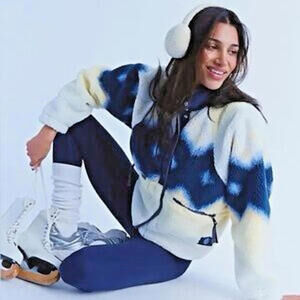 FREE PEOPLE  SOLD OUT  Movement Hit The Slopes Printed Fleece Jacket Size S #911